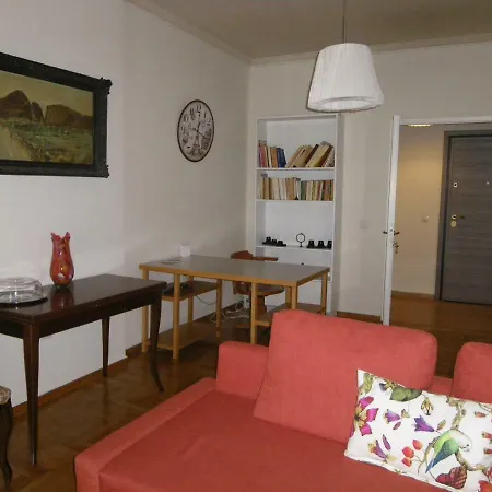 Luxury In The Heart Apartment *